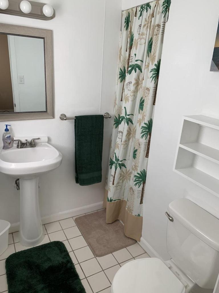 Sebastian Gardens Inn & Suites Dış mekan fotoğraf