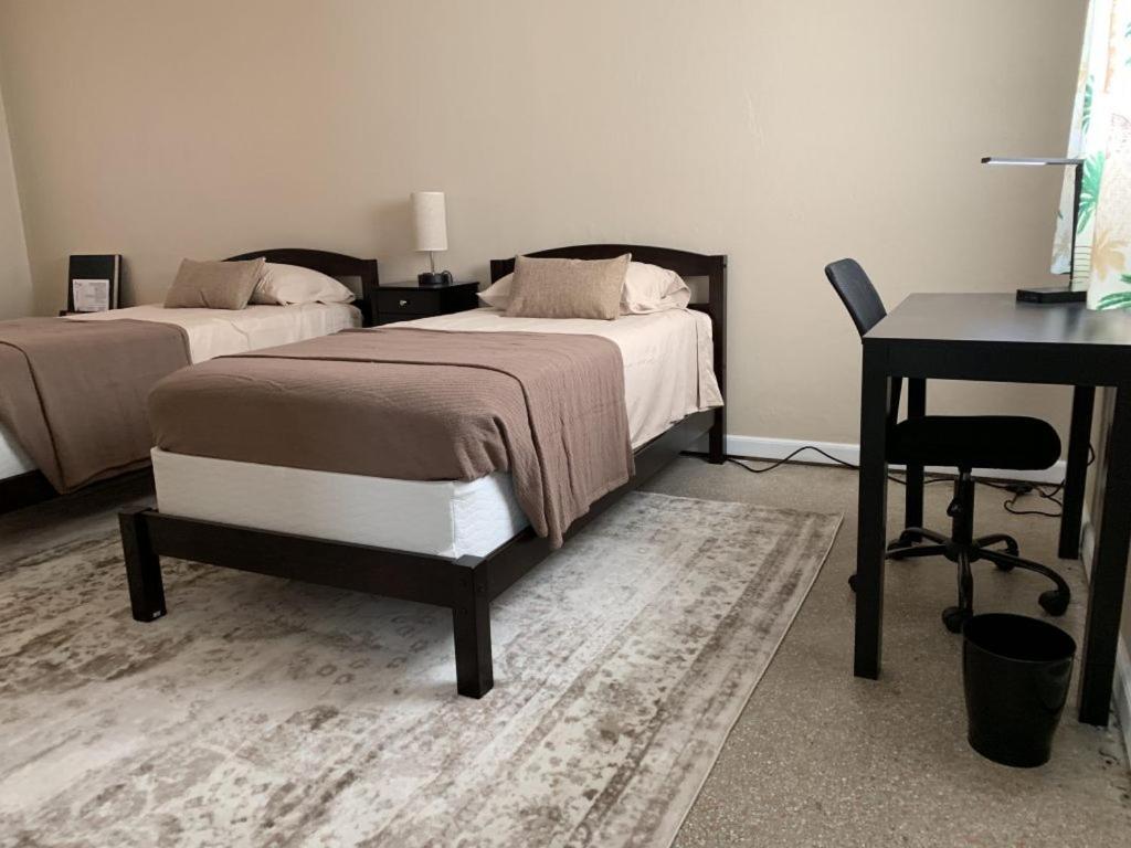 Sebastian Gardens Inn & Suites Dış mekan fotoğraf